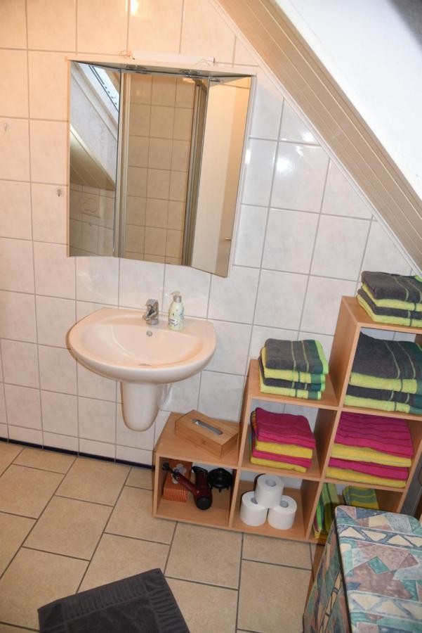 Gaestehaus Steffen Upgant-Schott Ngoại thất bức ảnh